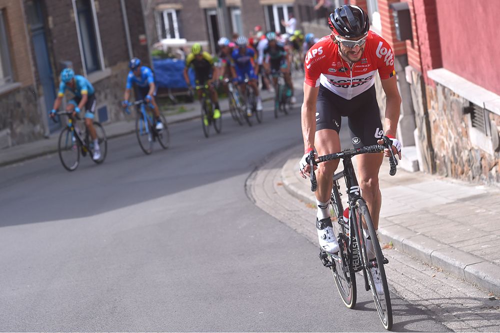 Jelle Vanendert (Lotto Soudal) chases Bob Jungels at Liege