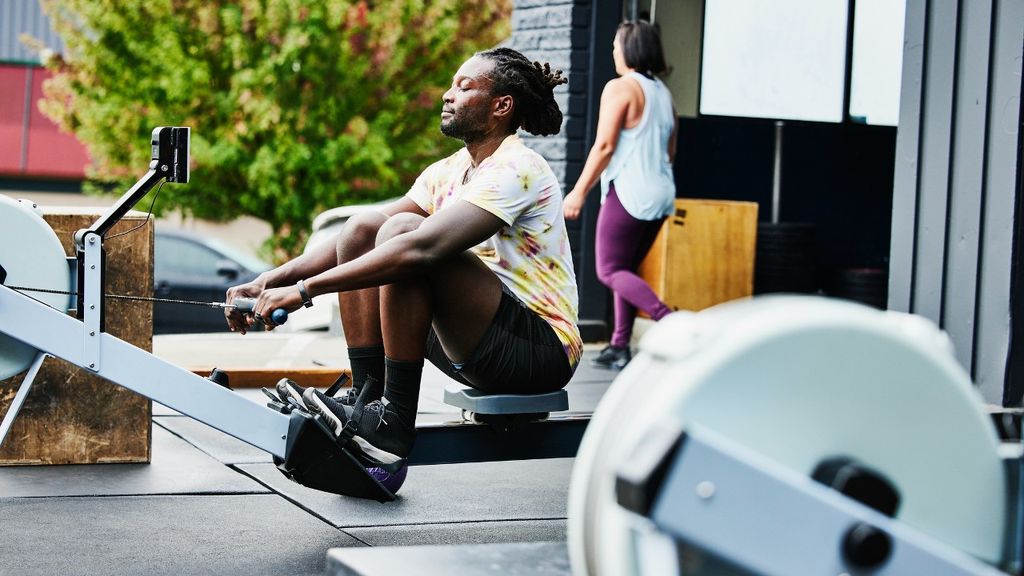 This Rowing HIIT Workout Will Power Up Your Entire Body Coach