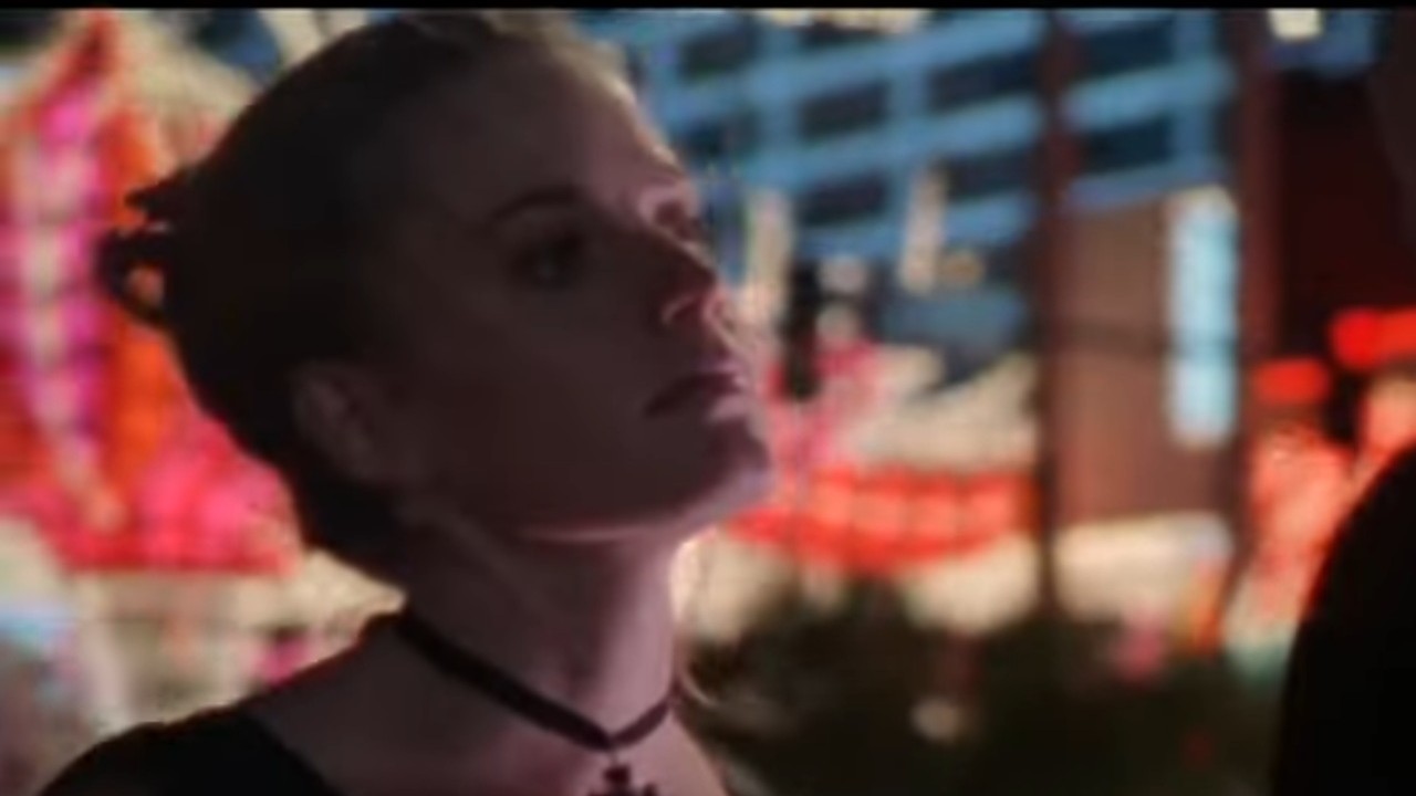 Elizabeth Shue confronting Nicolas Cage in Leaving Las Vegas