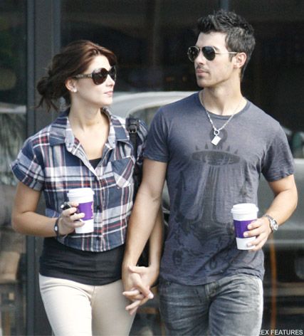 Ashley Greene Joe Jonas - Ashley Greene and Joe Jonas split - Ashley Greene - Joe Jonas - Marie Claire - Marie Claire UK