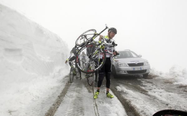 Gianpaolo Cheula is forced to walk the final sections