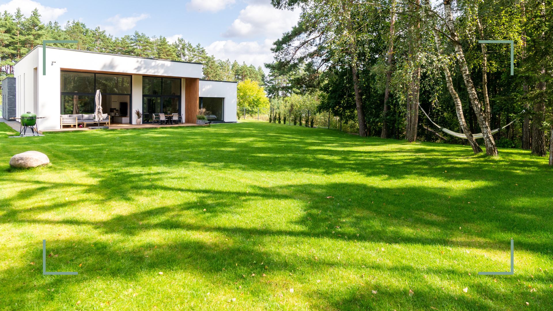 when-to-first-cut-grass-after-winter-according-to-garden-experts