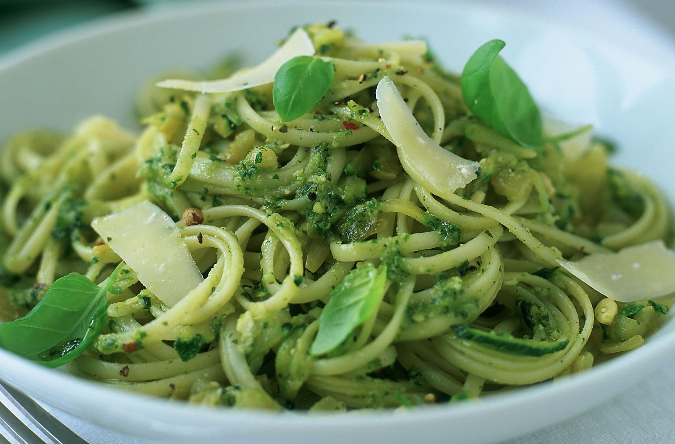 Courgette and pesto pasta recipe