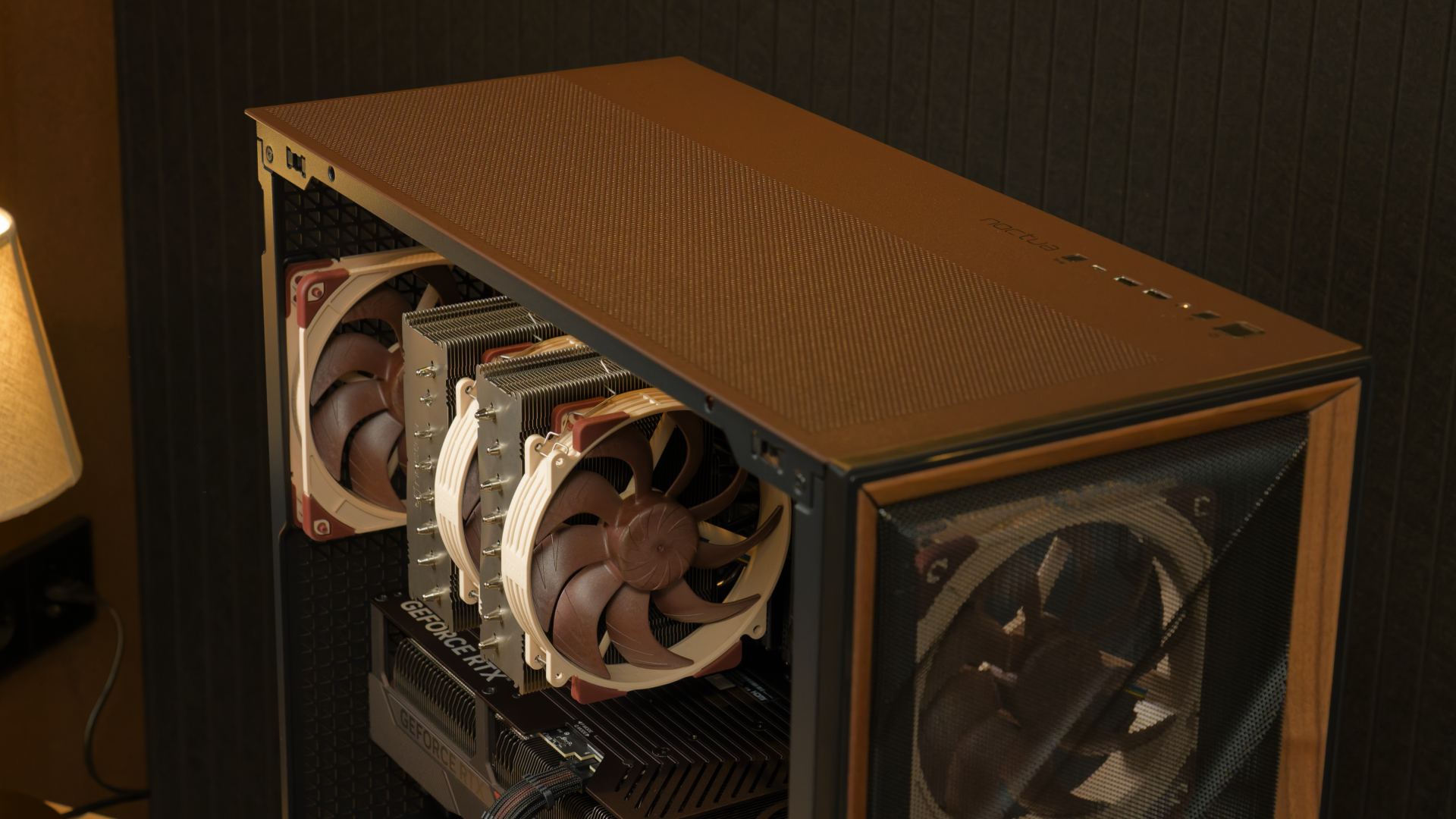 Antec Flux Pro Noctua-Edition
