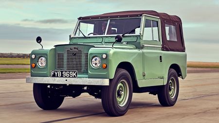 Everrati Series IIA electric Land Rover