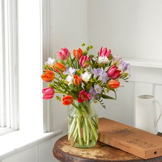tulip flower vase