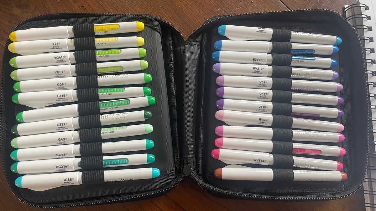 Ohuhu Nahuku markers - set of acrylic markers