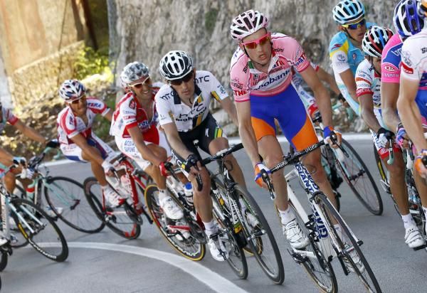Pieter Weening (Rabobank) rode well under pressure