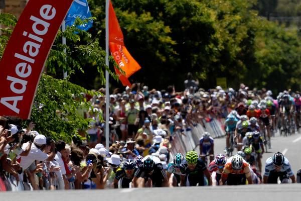 The sprint for the minor placings begins.