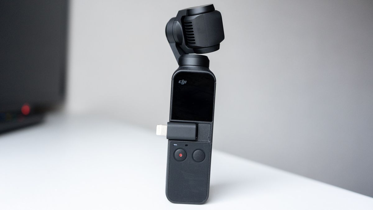 How to Set up Your Osmo Pocket in 2 Minutes - DJI Guides