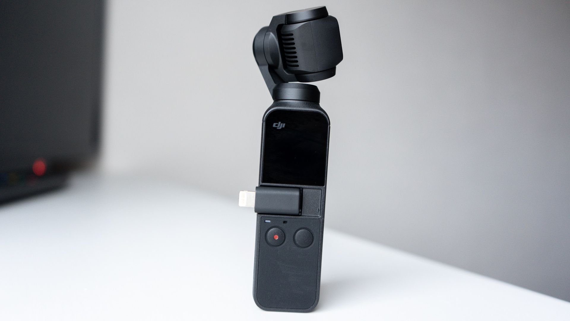 Osmo как пользоваться. Dji osmo pocket аксессуары. dji osmo pocket 2. dji osmo pocket 1. карманная камера dji osmo pocket.