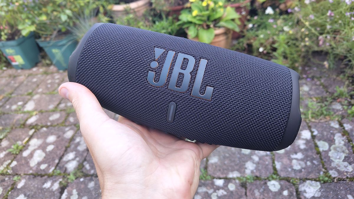 JBL Charge 5 review: Potent and portable party speaker
