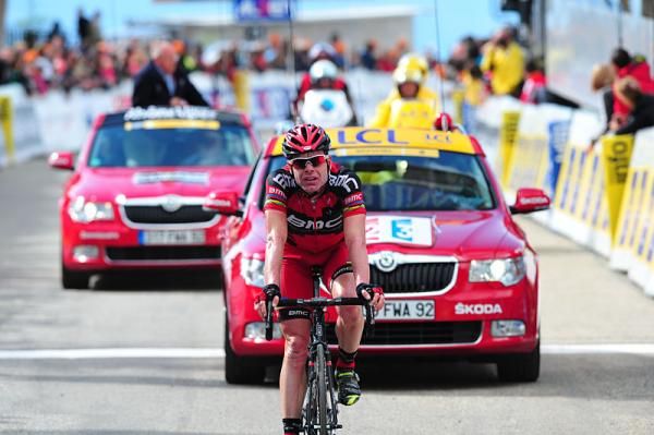 Cadel Evans (BMC) finishes