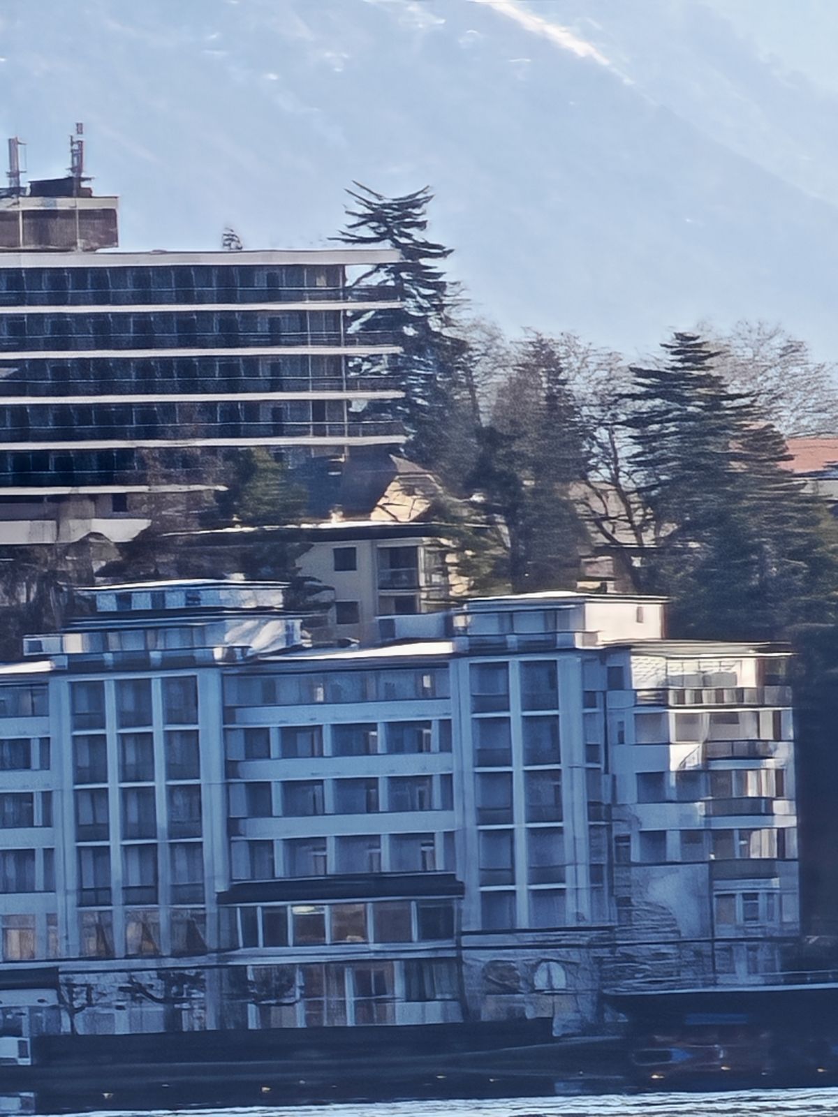 Honor AI Super Zoom examples