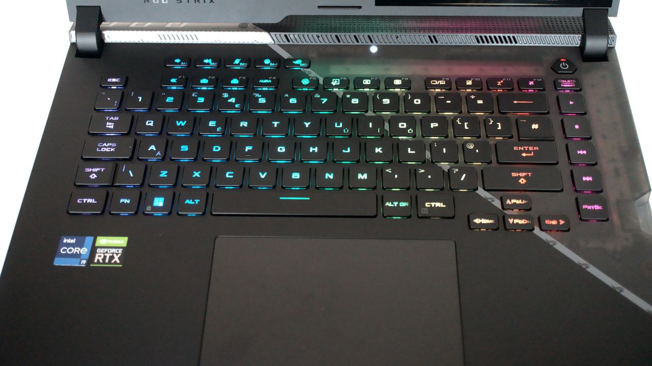 ASUS ROG Strix Scar G533