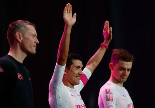 EF Education - EasyPost's Ecuadorian rider Richard Carapaz waves on stage during the opening ceremony and team presentation in Tirana, on May 7, 2025, two days before the departure of the Giro d'Italia 2025 cycling race. The Giro d'Italia 2025 cycling race will depart from Durres, Albania on May 9, and finish in Rome on June 1. (Photo by Luca Bettini / AFP)