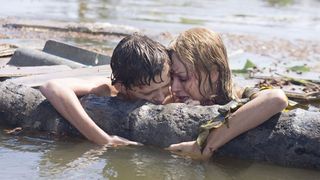 Tom Holland and Naomi Watts in The Impossible