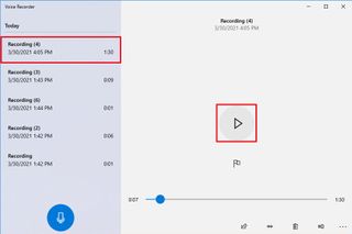 Voice Recorder play and pause audio