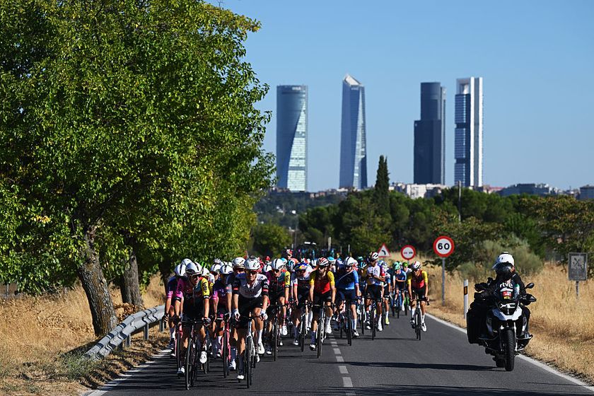 Vuelta a España 2025 - a general shot of the peloton
