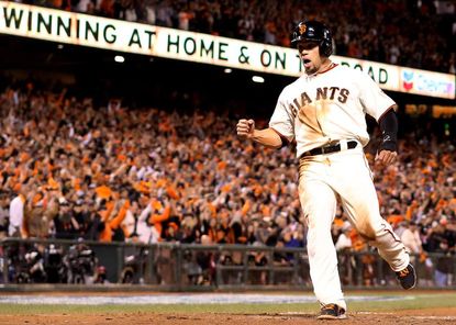 Giants win Game 5 of the World Series, lead Royals 3-2