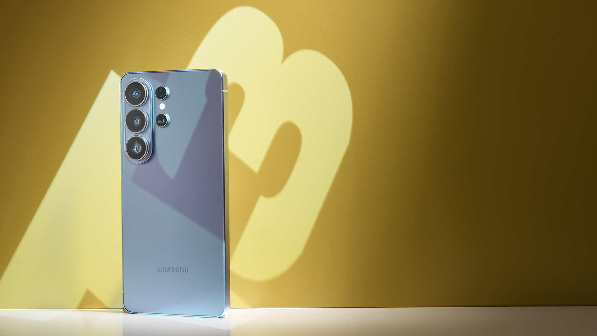 Samsung Galaxy S26 Ultra winner of the Readers' Choice in the T3 Awards