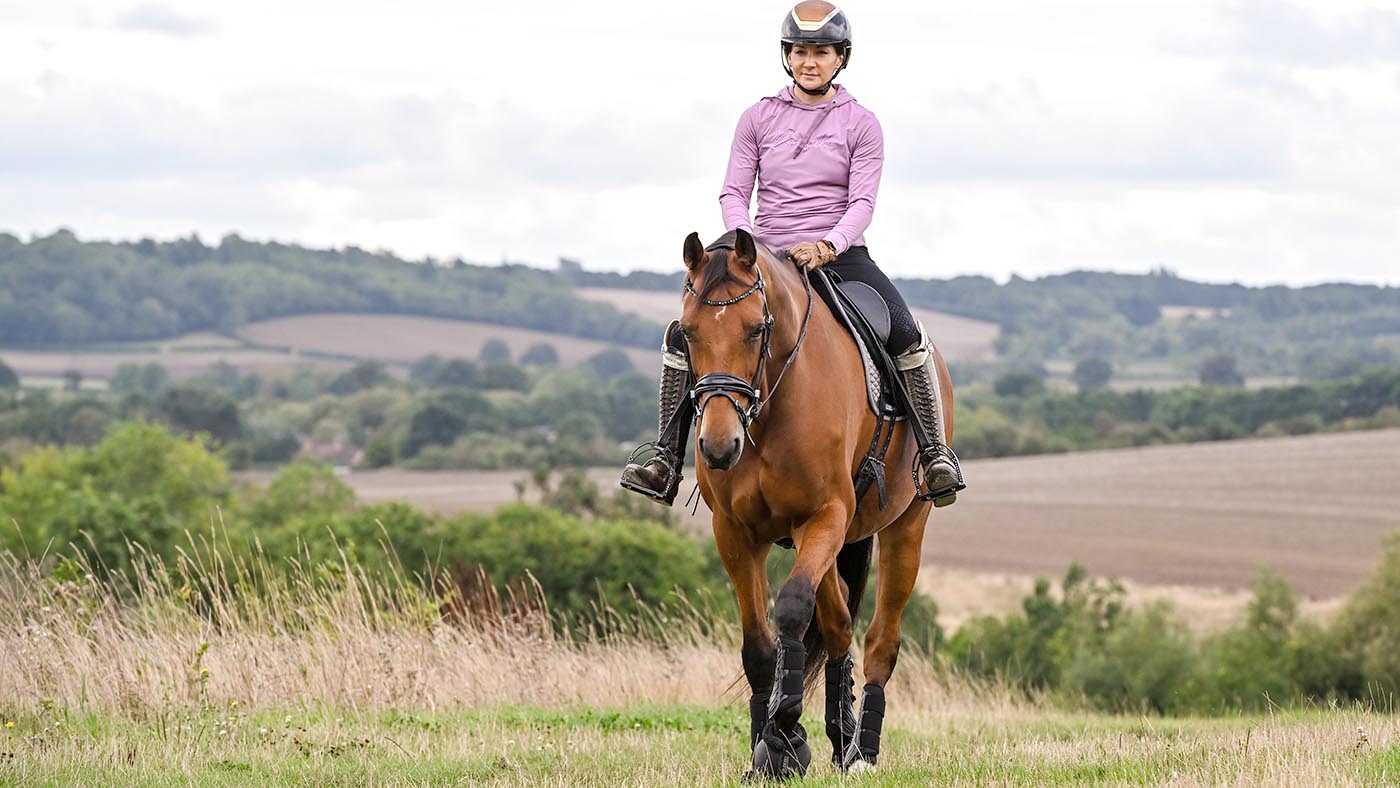 Abi Lyle everything a relaxing hack on her Olympic ride Giraldo (Arty) at home