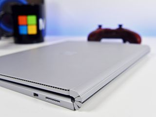 Mini DisplayPort on the Surface Book