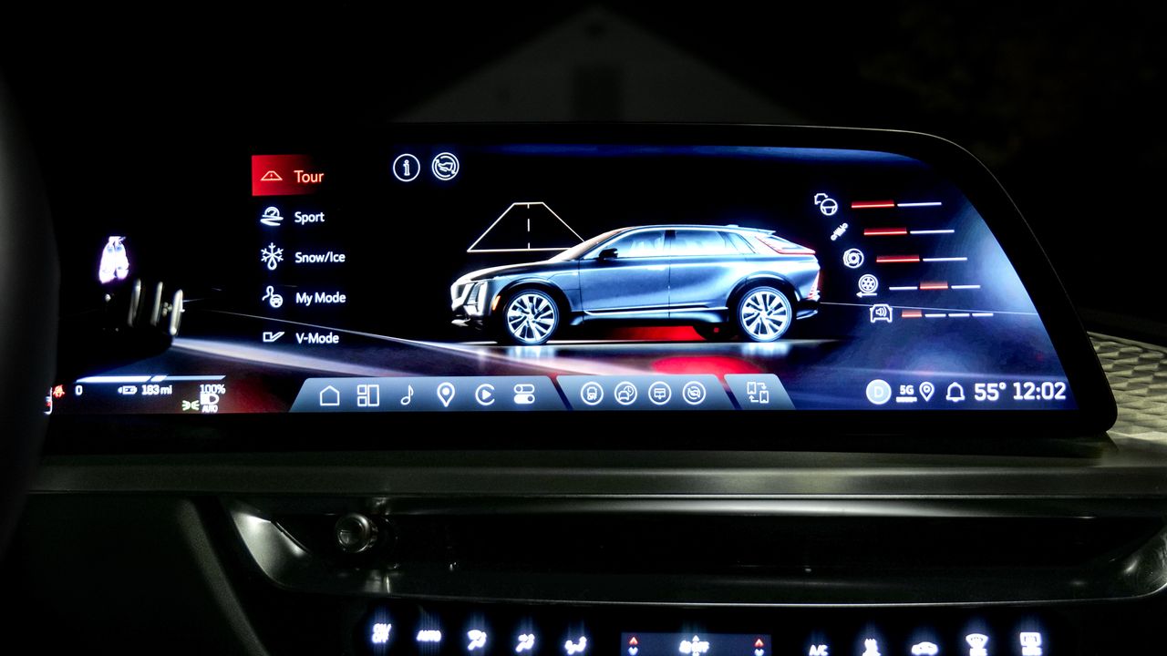 2026 Cadillac Lyriq-V test drive.