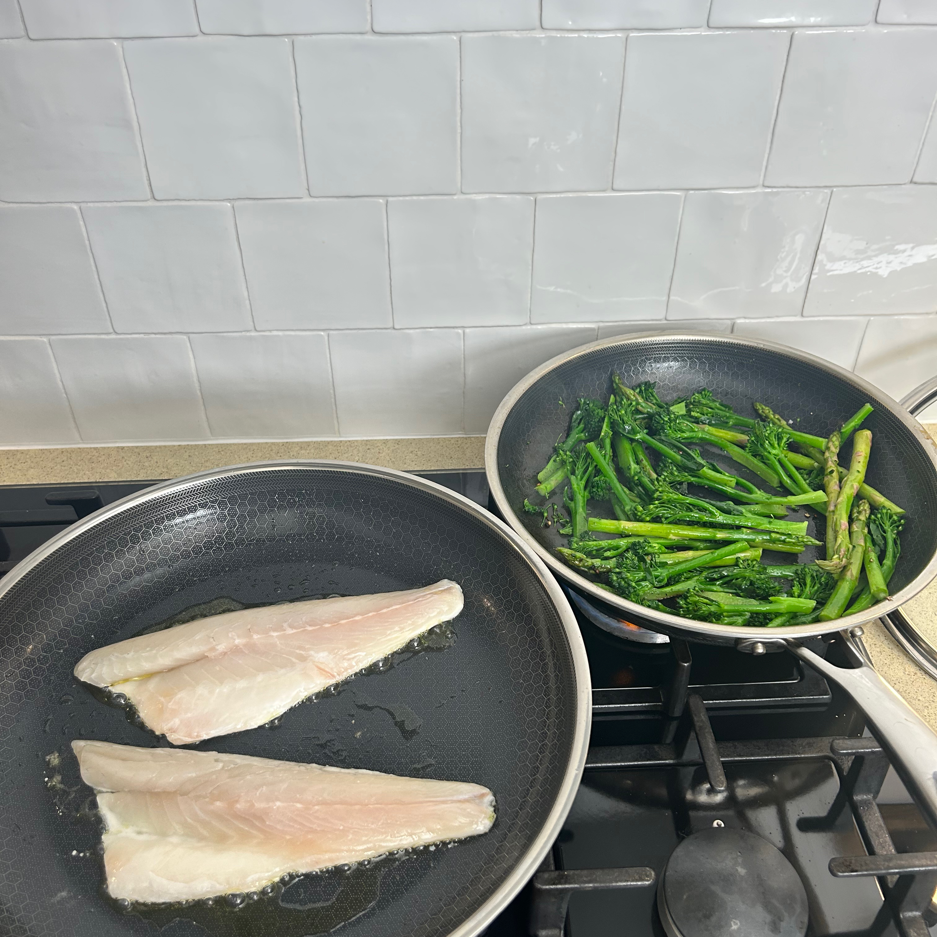 Testing the 7 Piece HexClad Cookware Set at home