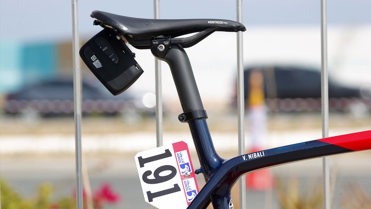 Vincenzo Nibali's Trek &Eacute;monda SLR 9 eTap Disc