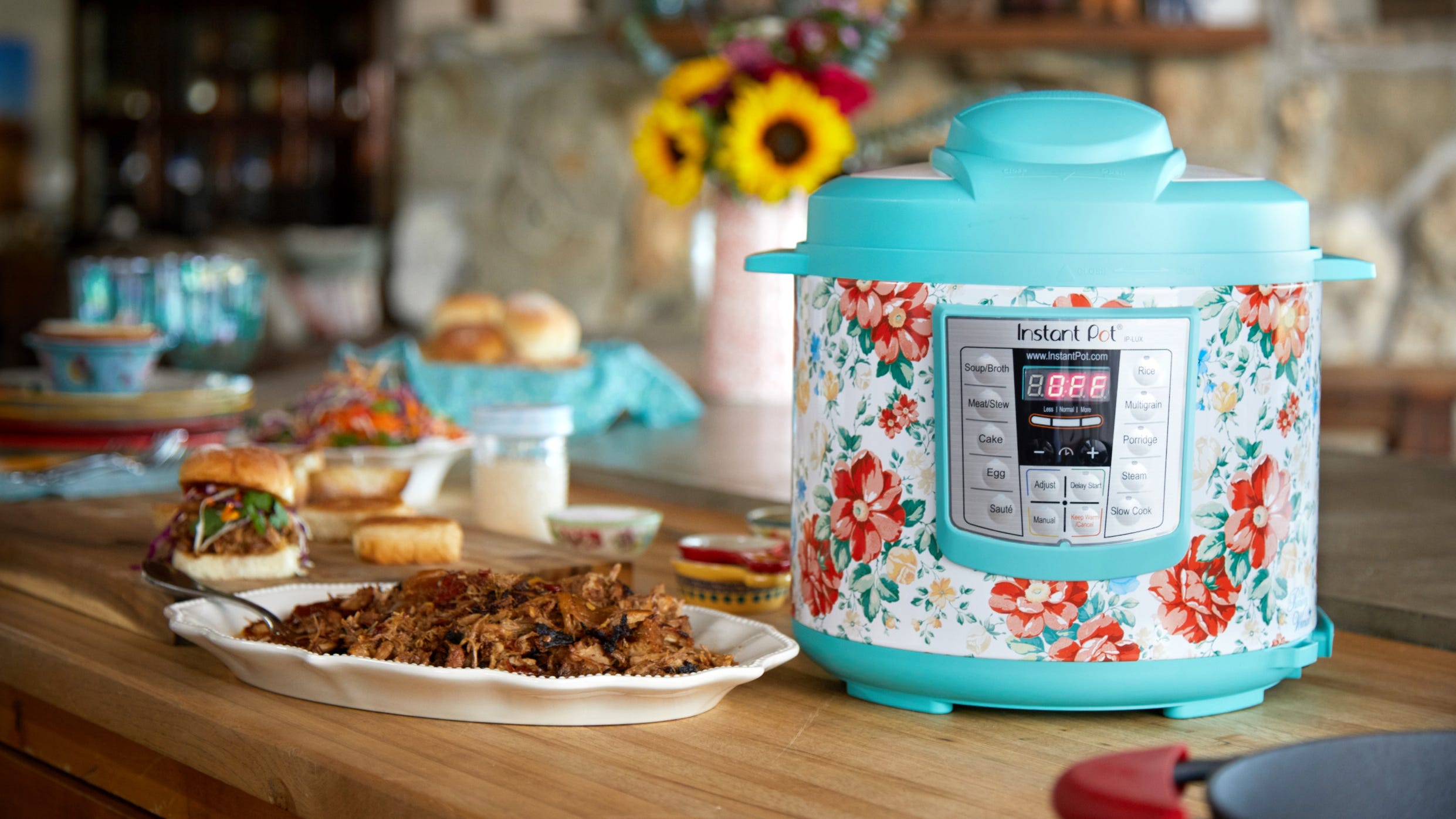 The Pioneer Woman Launches 2 Affordable Instant Pots for Color Fanatics