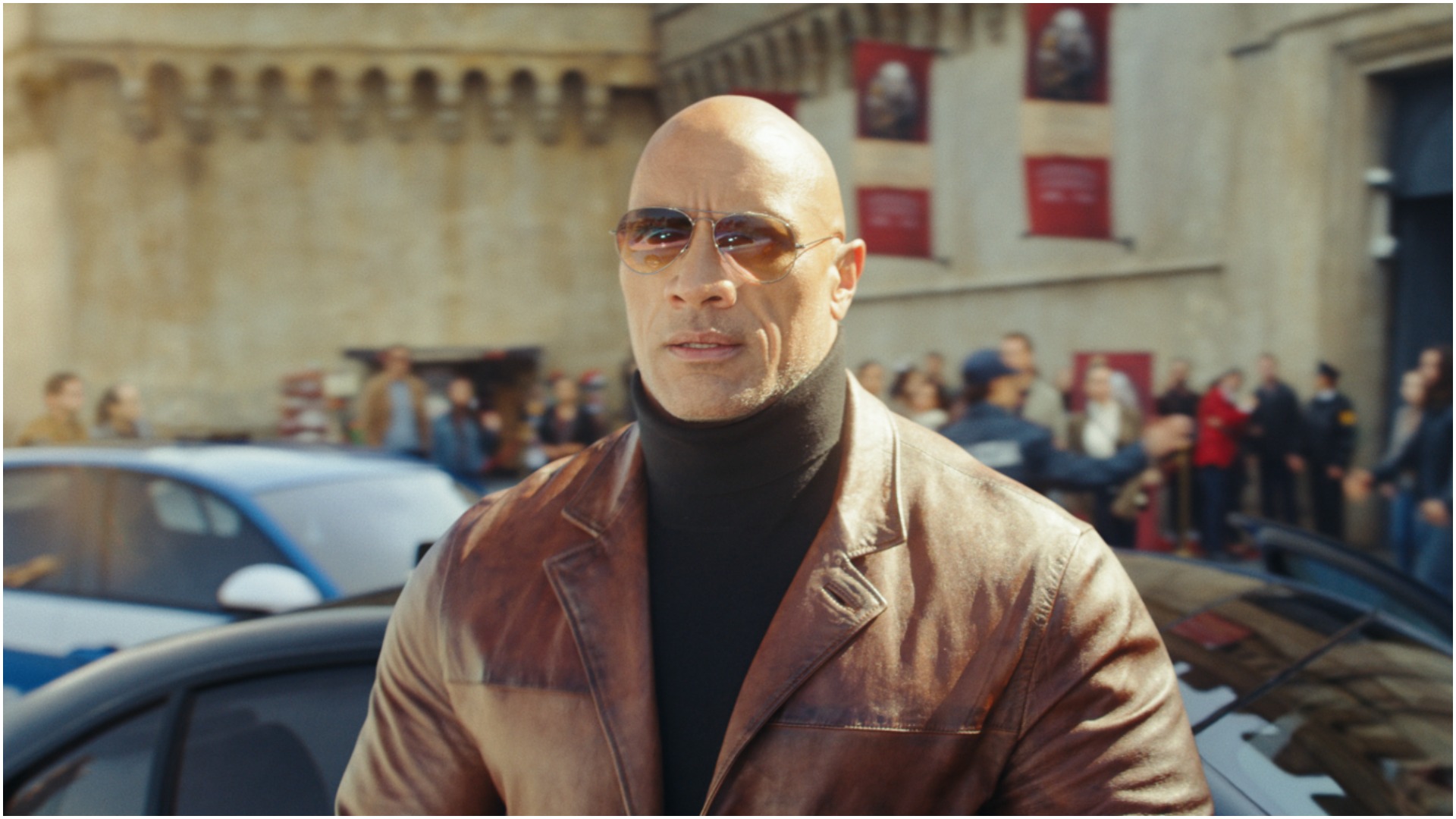 Dwayne Johnson está disponível e pronto para ser o próximo James Bond