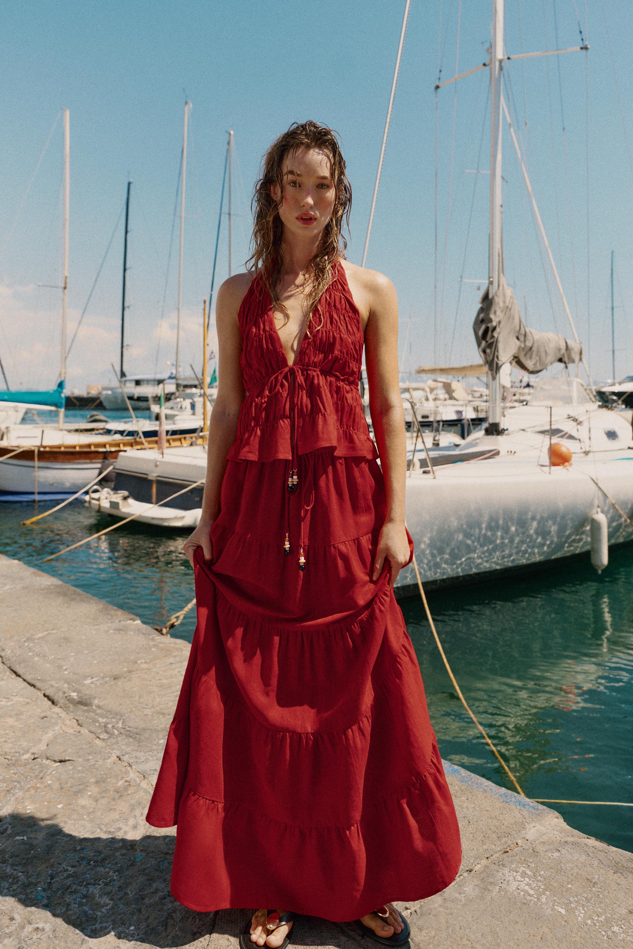 Halter Top With Gathering and Linen Blend