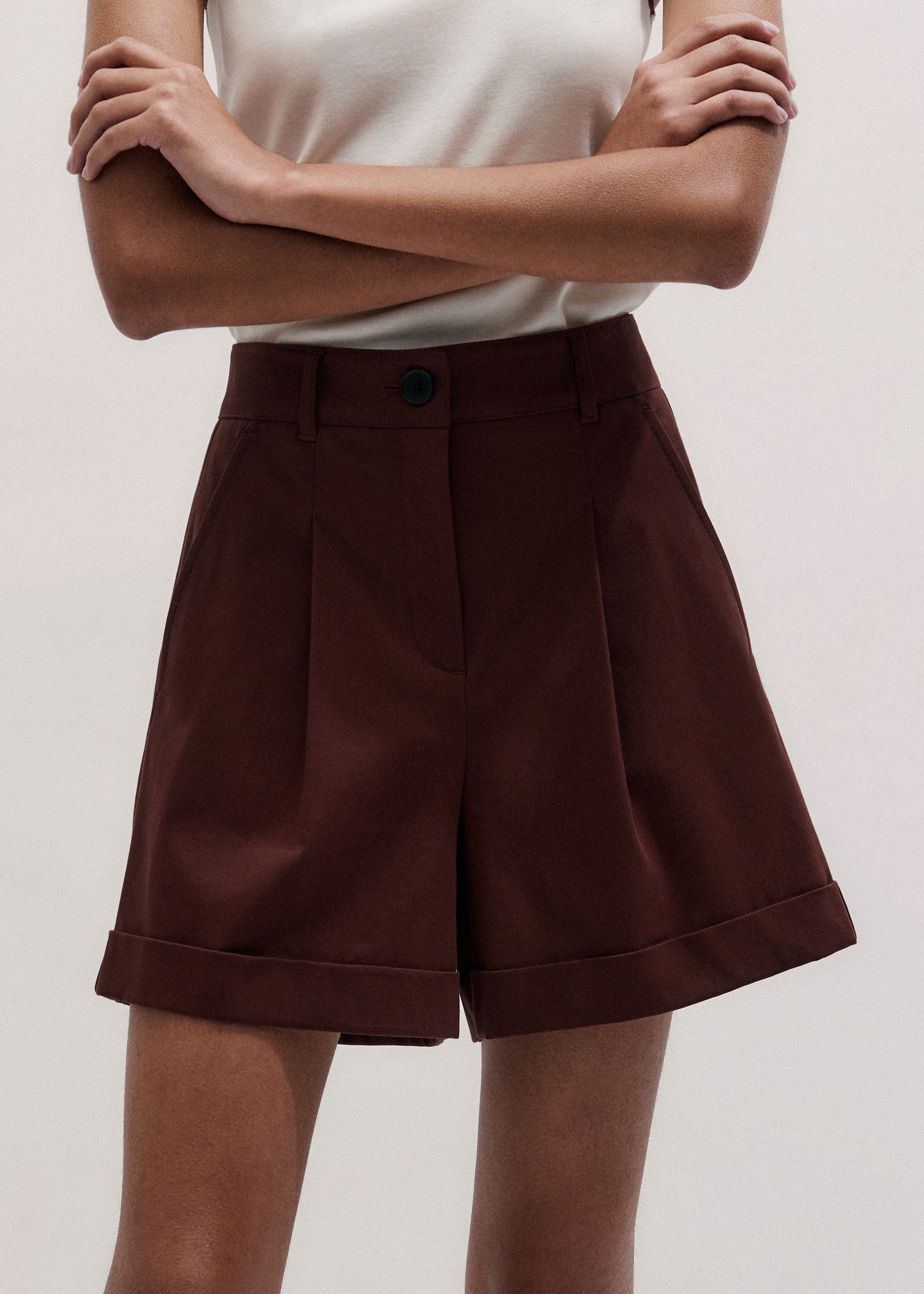 Tailored Summer Short