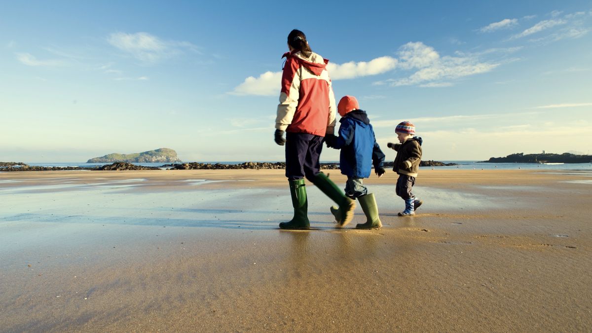 walking awards - people walking on beach