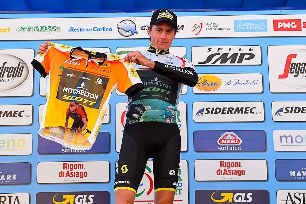 Lucas Hamilton (Mitchelton-Scott) with his jersey collection at Coppi e Bartali
