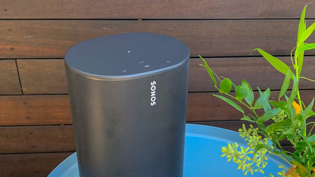 Sonos Move vs. Bose Portable Home Speaker Which Portable Smart Speaker