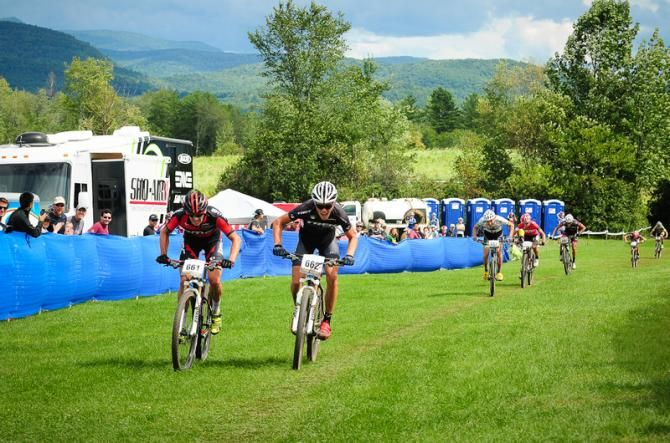 Stephen Ettinger (BMC Mountainbike Team) edges out Finsterwald to take the win