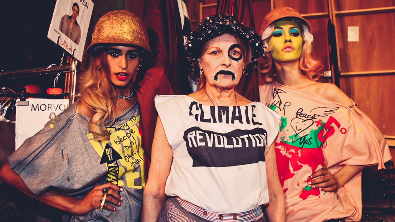vivienne_backstage_protesting_by_marta_lamovsek-2.jpg