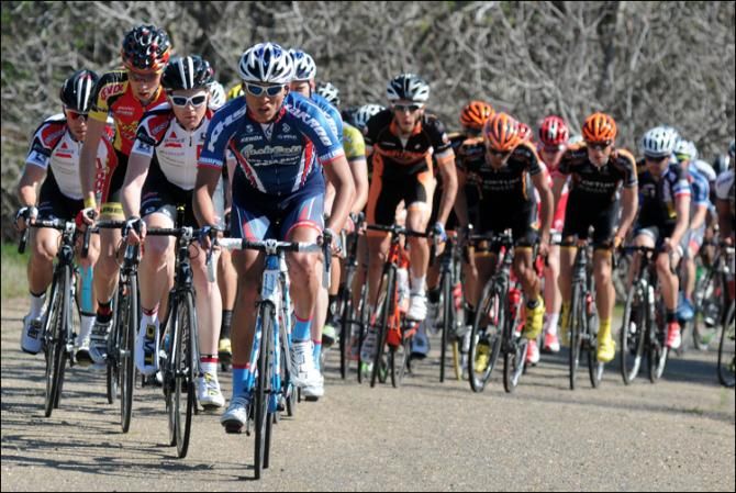 Cole House (CashCall Mortgage) leads the chase.