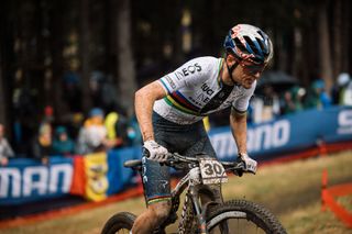 Elite Men XCO - Tom Pidcock wraps up season with XCO win at Mont-Sainte-Anne MTB World Cup