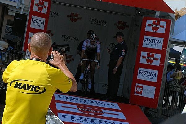A Mavic mechanic takes a picture from CSC bike.