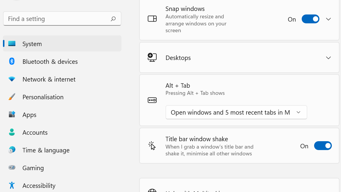 Windows 11 settings page showing option to turn on Title bar window shake