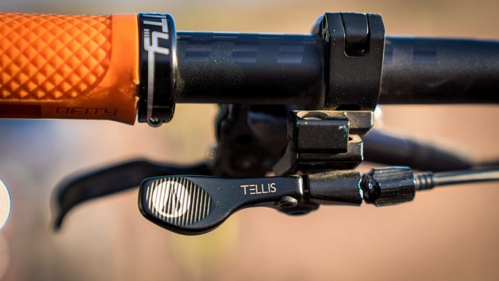 SDG Tellis dropper post remote lever Bike Perfect