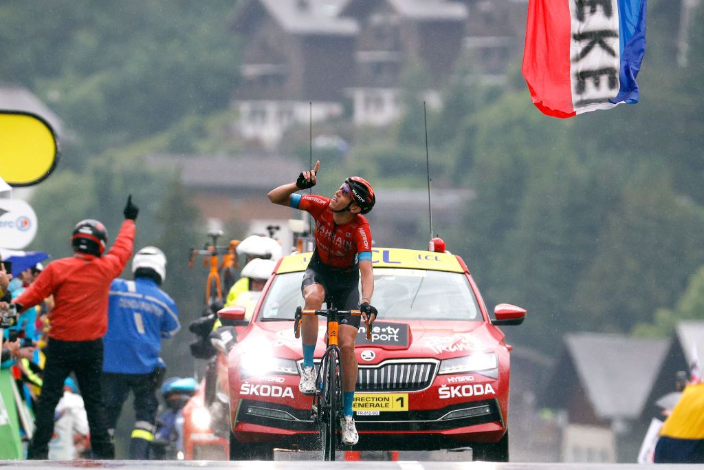 LE GRAND BORNAND FRANCE JULY 03 Dylan Teuns of Belgium and Team Bahrain Victorious celebrates at arrival during the 108th Tour de France 2021 Stage 8 a 1508km stage from Oyonnax to Le GrandBornand LeTour TDF2021 on July 03 2021 in Le Grand Bornand France Photo by Chris GraythenGetty Images