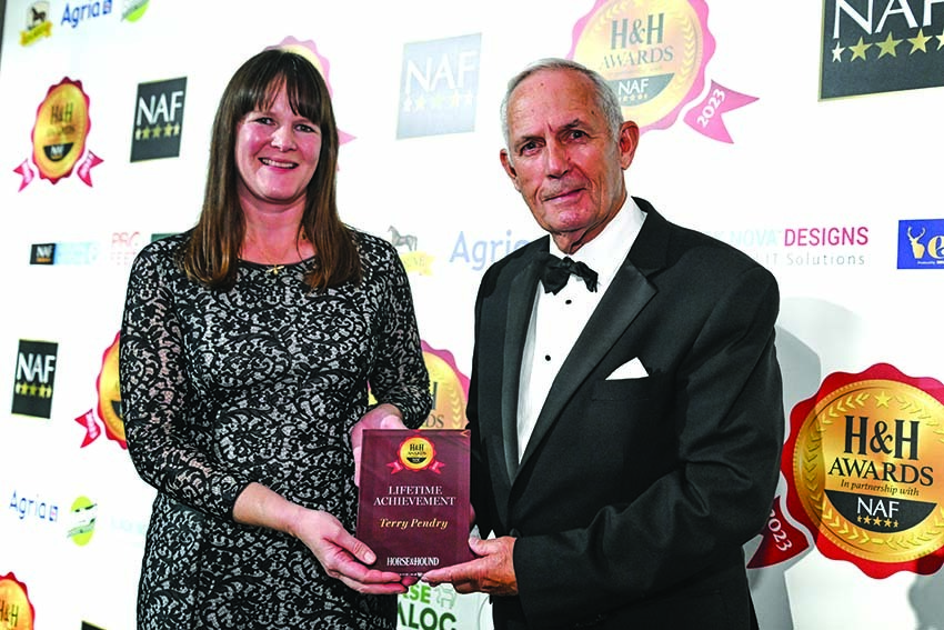 Horse &amp;amp; Hound Awards 2024 headline partners announced