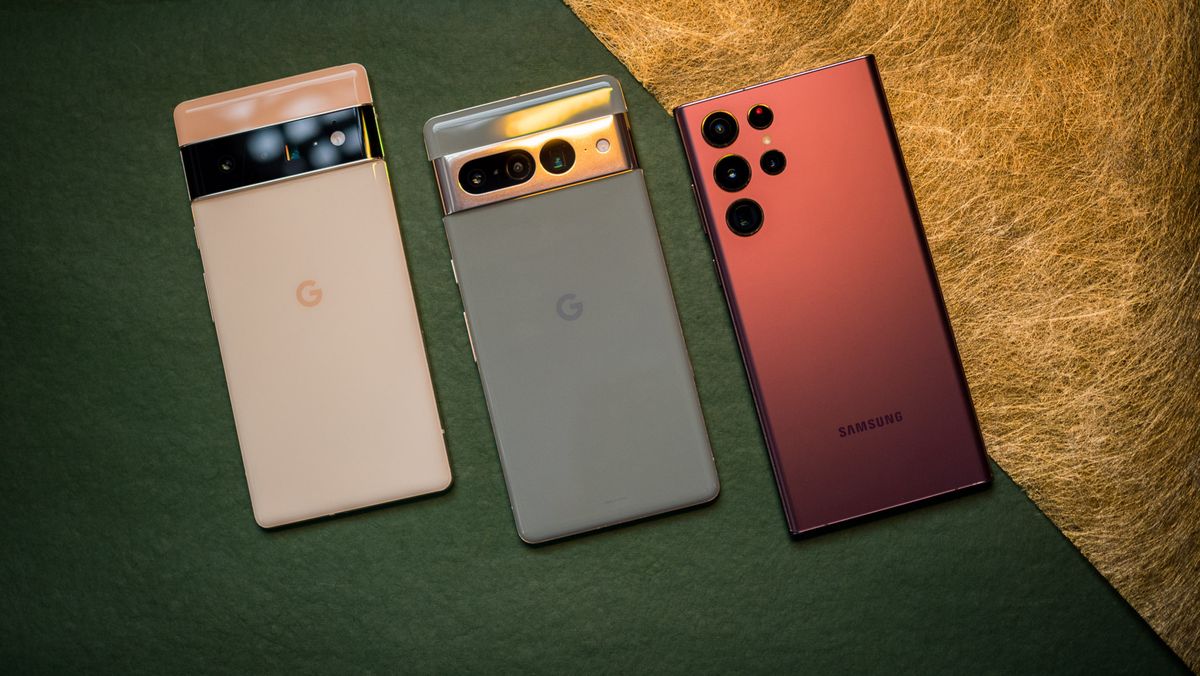 I tested over a hundred phones in 2022 — here's why you should buy the Pixel 7 Pro for $749