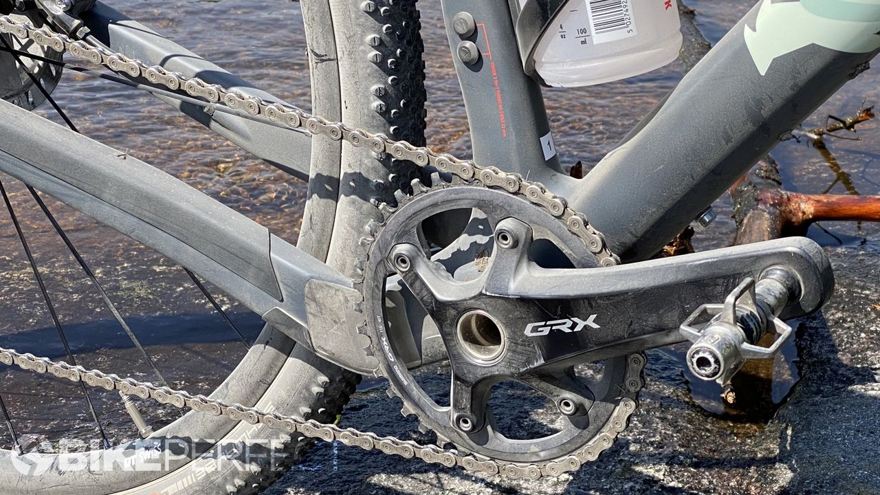 Canyon Grizl CF SL 8 gravel bike