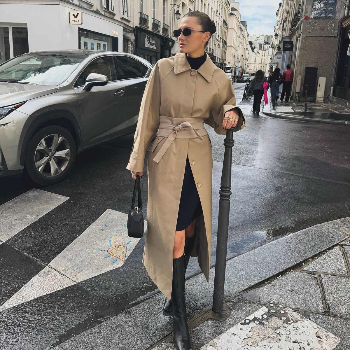 7 Anti-Trend Outfits I Always Spot on the Busiest People in Paris and New York