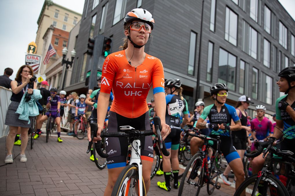 Emma White gets ready for the start of the USPro criterium